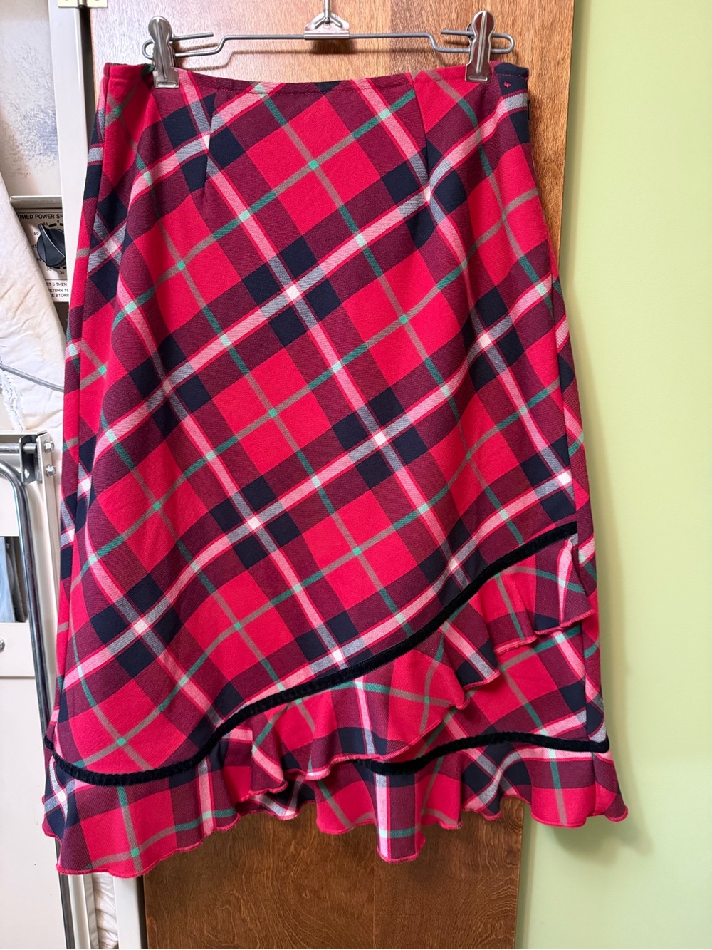 HANNA ANDERSSON Red/black Plaid Ruffle Hem Women's Skirt